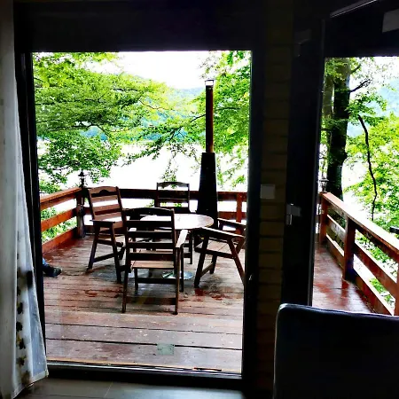 Chalet La Cabana By The Arefu